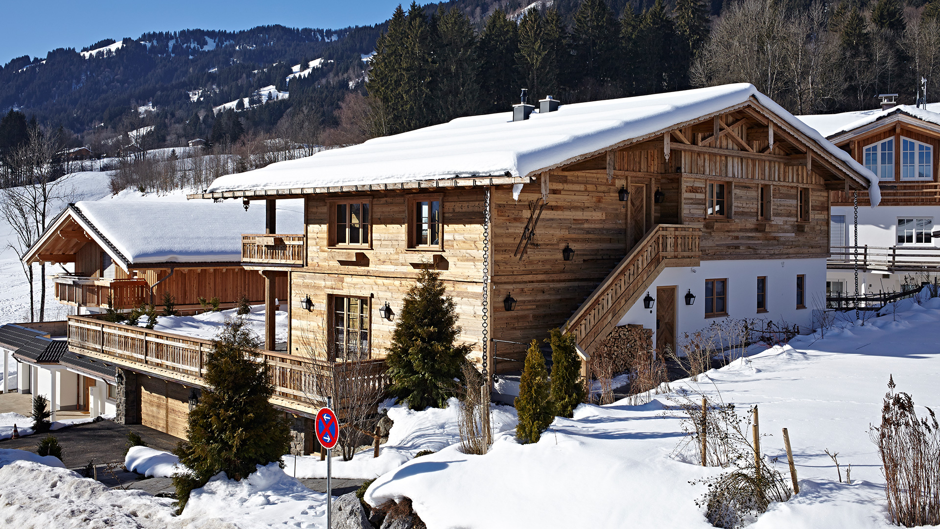 Alpzitt Chalets Winterurlaub Chaletdorf Allgäu Bayern