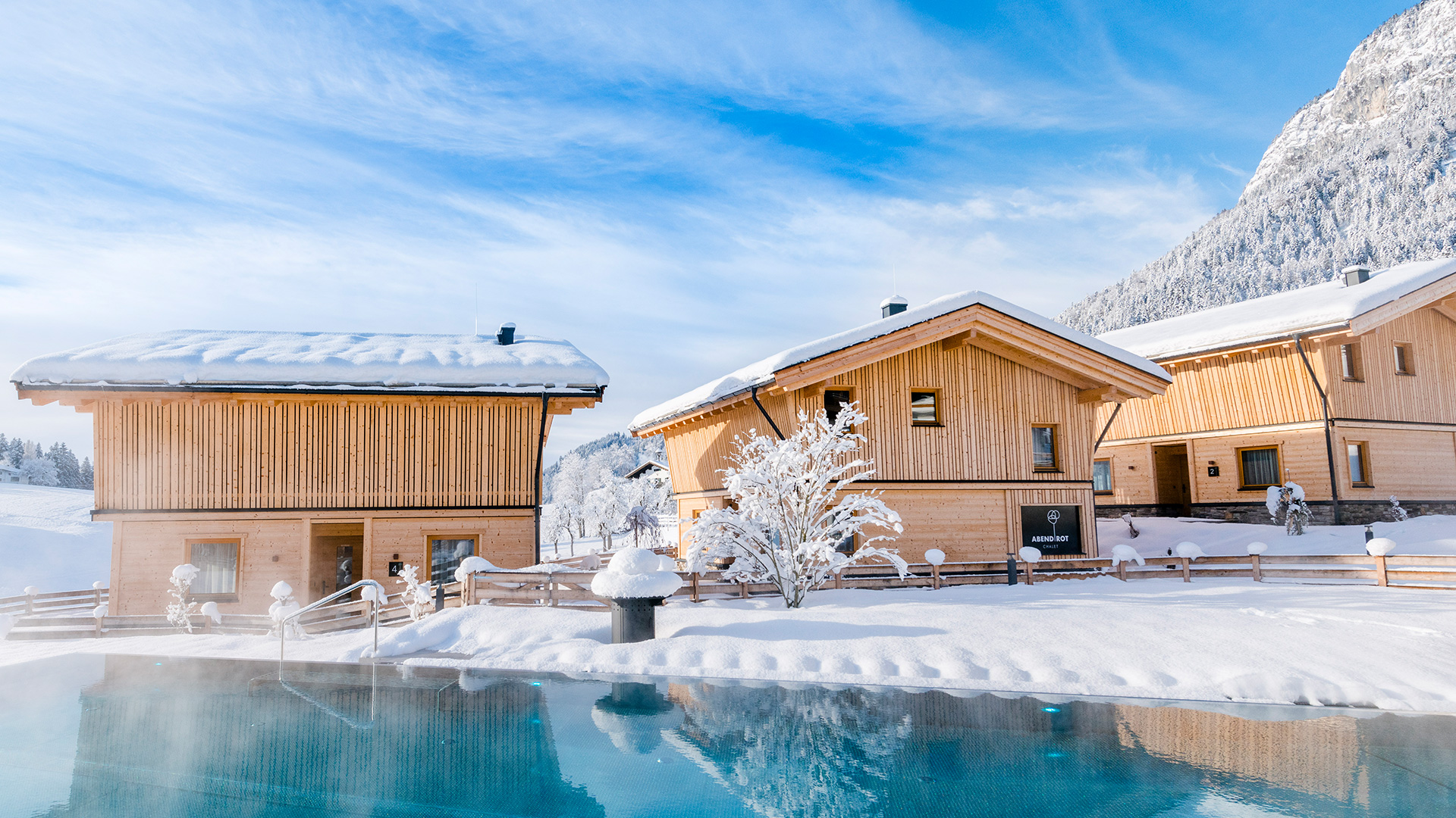 Appart und Chalets Montana Winterurlaub Hochfügen Zillertal Tirol