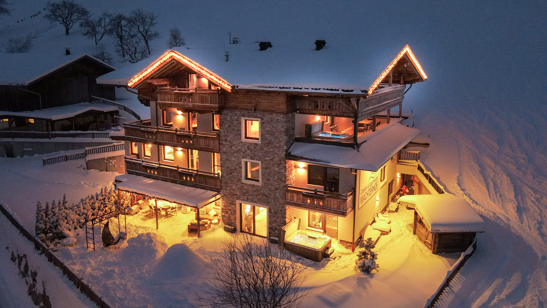 Appart und Chalets Montana Winterurlaub Hochfügen Zillertal Tirol