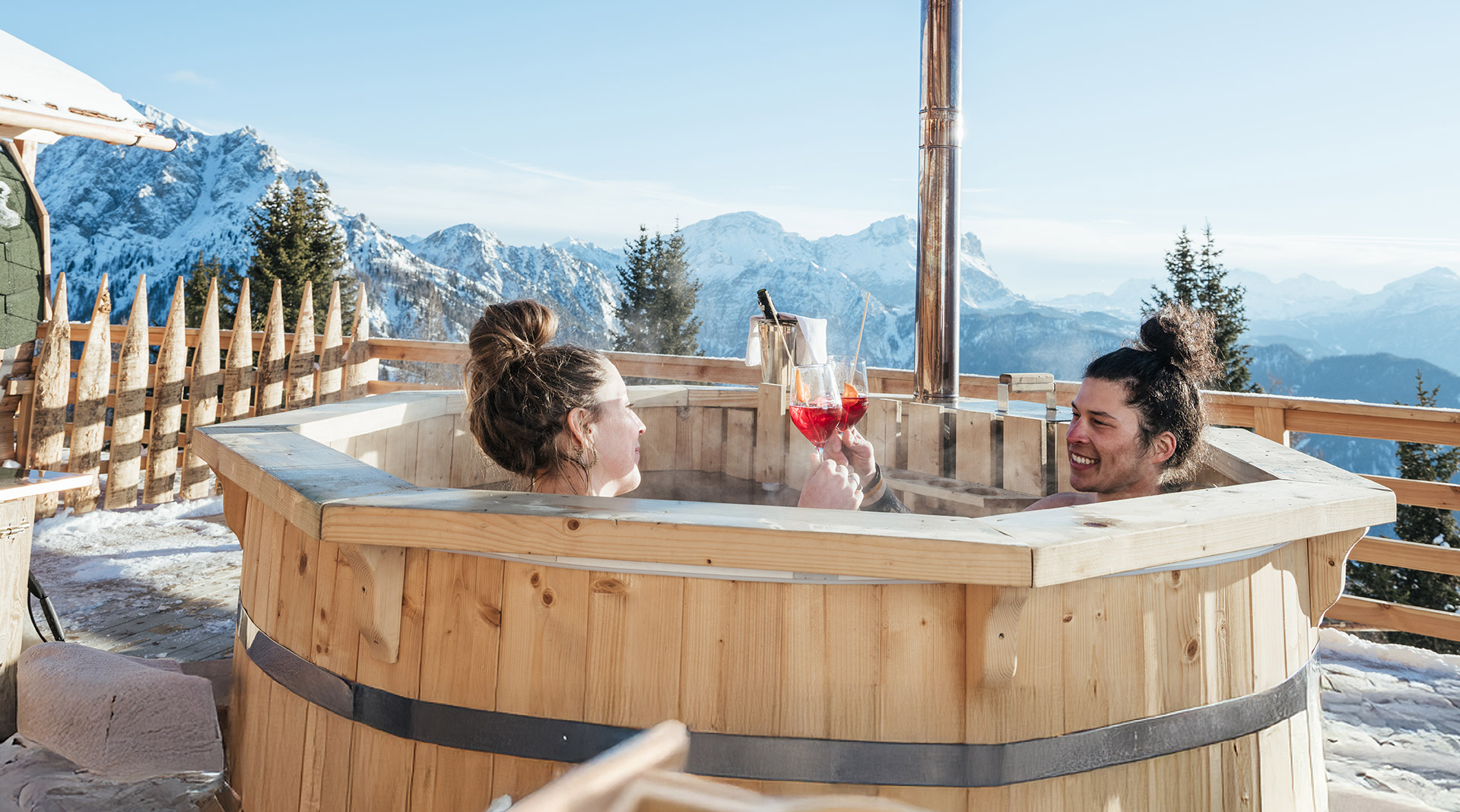Graziani Lodge Chalets - Winterurlaub im Chaletdorf am Kronplatz in Südtirol Graziani Lodge Chalets Skiururlaub Chaletdorf Kronplatz Südtirol